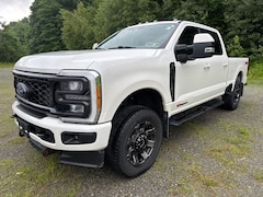 2023 Ford F-250 Lariat Truck