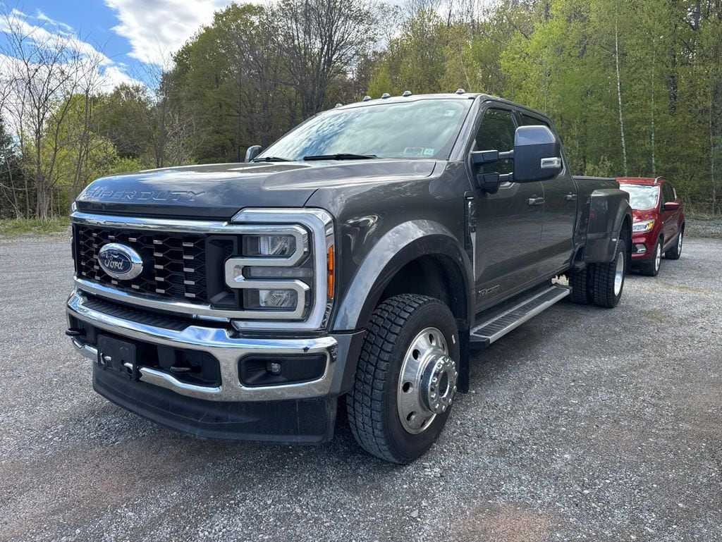 Used 2023 Ford F-450 Lariat Truck