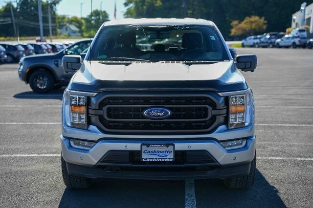 2023 Ford F-150 XLT photo 2