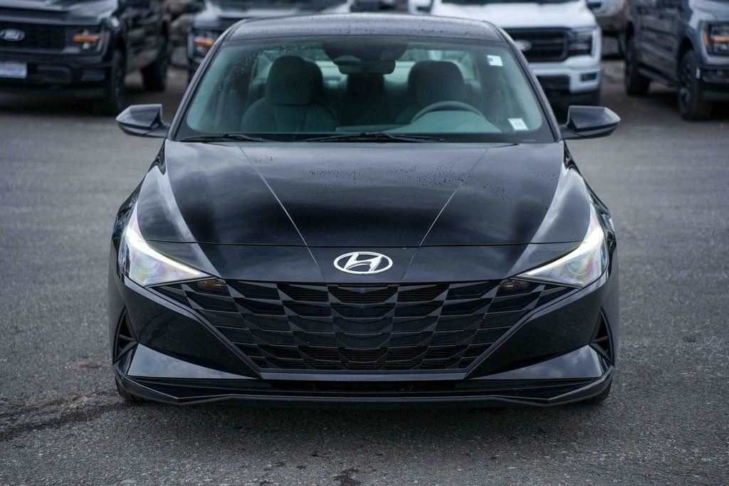 Used 2022 Hyundai Elantra SEL Sedan