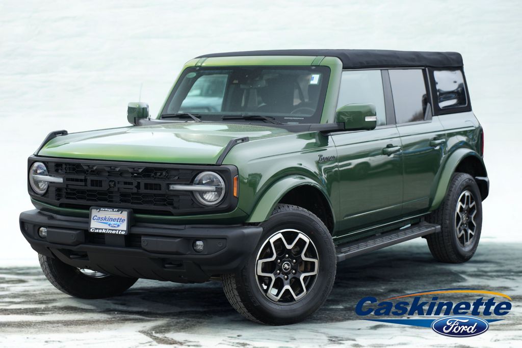 2022 Ford Bronco Outer Banks 4x4's photo