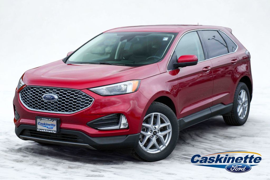2024 Ford Edge SEL AWD's photo