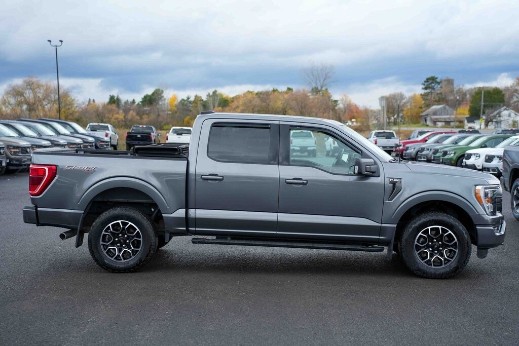 2023 Ford F-150 XLT photo 4