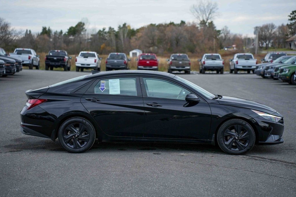 Used 2022 Hyundai Elantra SEL Sedan