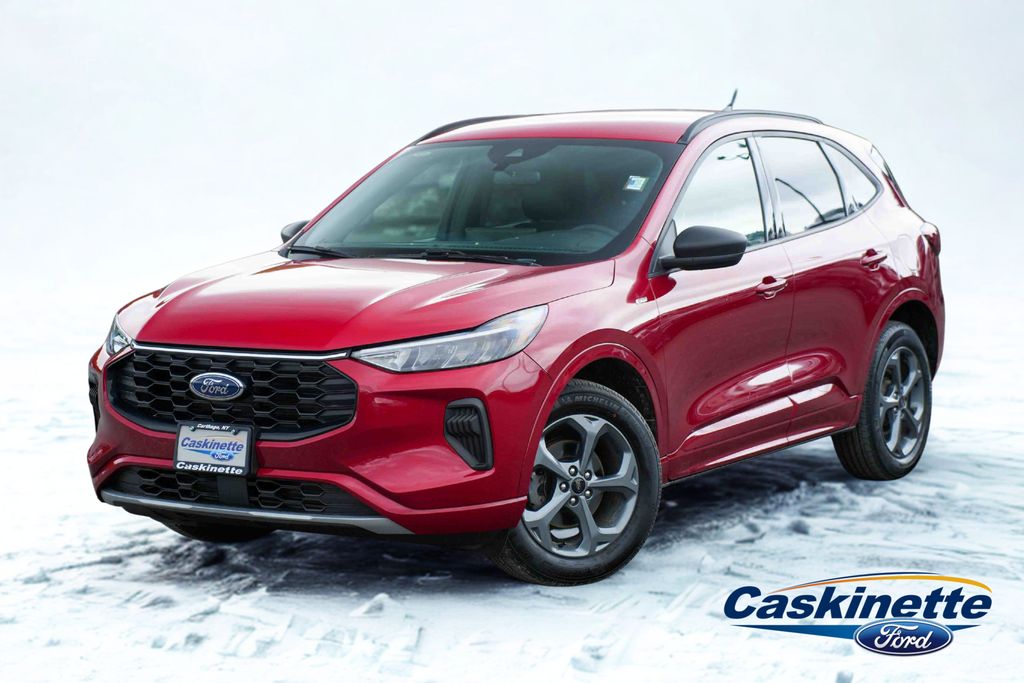 2023 Ford Escape ST-Line AWD's photo