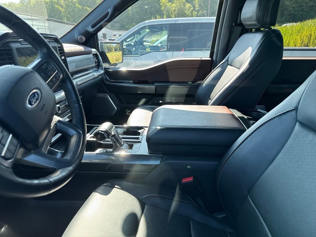 Used 2023 Ford F-150 Lariat Truck