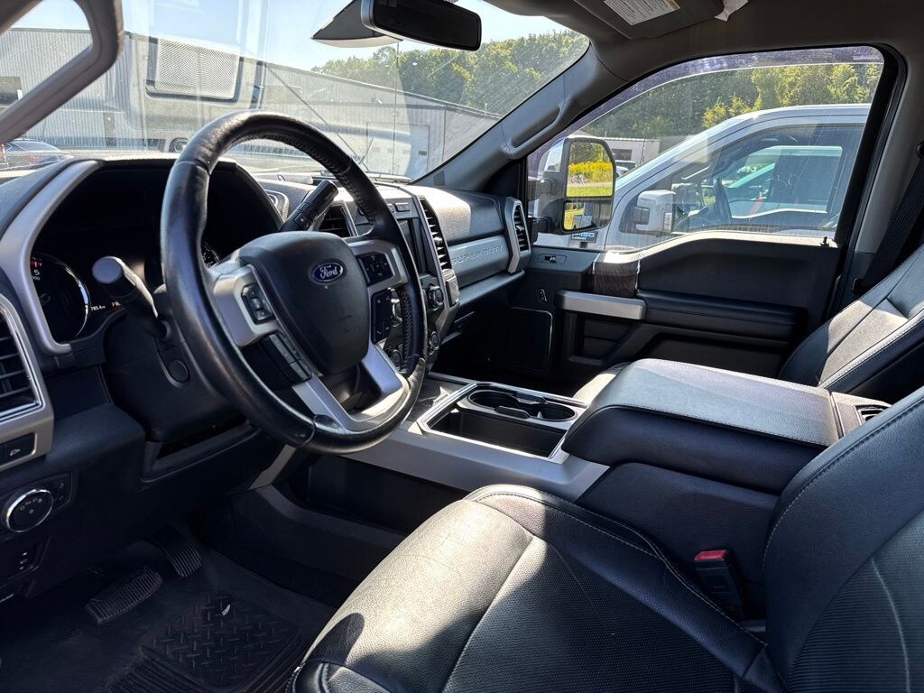 Used 2019 Ford F-350 Lariat Truck