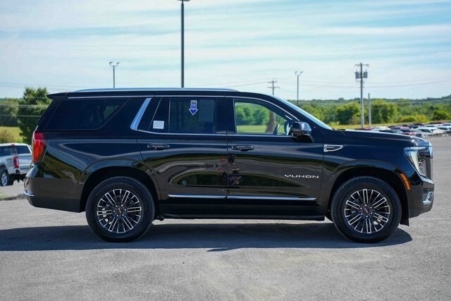 2025 Gmc Yukon photo 3
