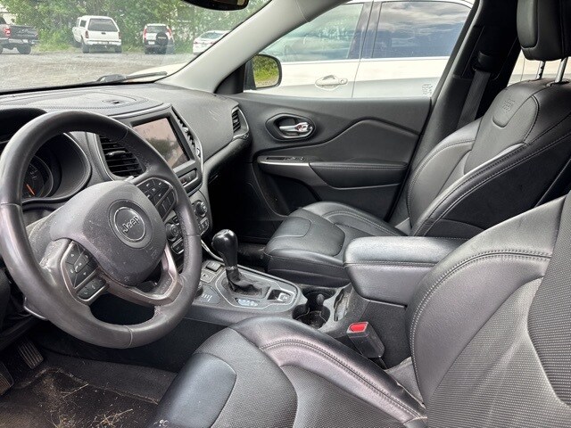 2022 Jeep Cherokee Latitude Lux photo 3