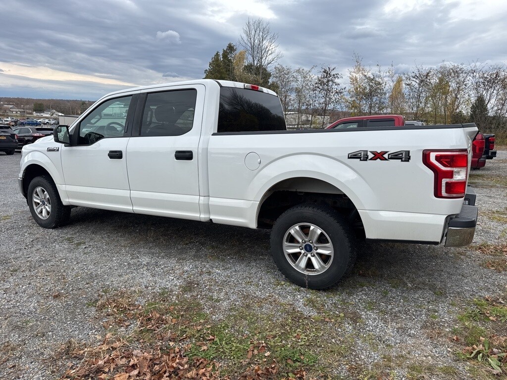 2019 Ford F-150 XLT photo 2
