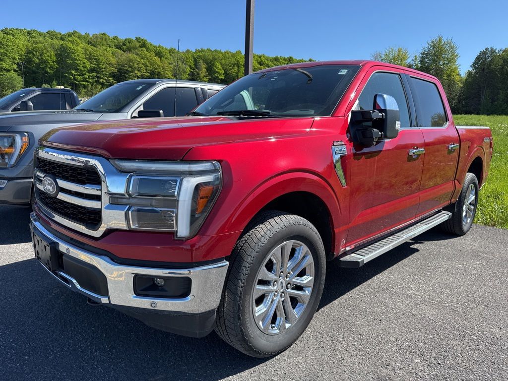2025 Ford F-150 Lariat 4x4 SuperCrew 145 in's photo
