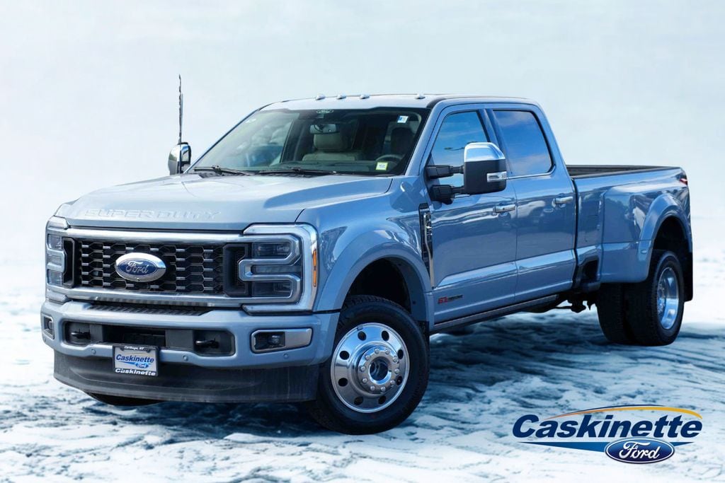 2025 Ford F-450 Platinum 4x4 Crew Cab 8' Box DRW's photo