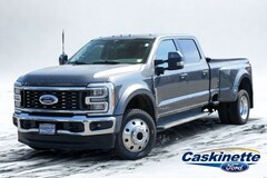 2023 Ford F-450 Lariat Truck