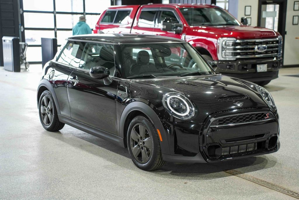 Used 2022 MINI Cooper S Classic Hatchback