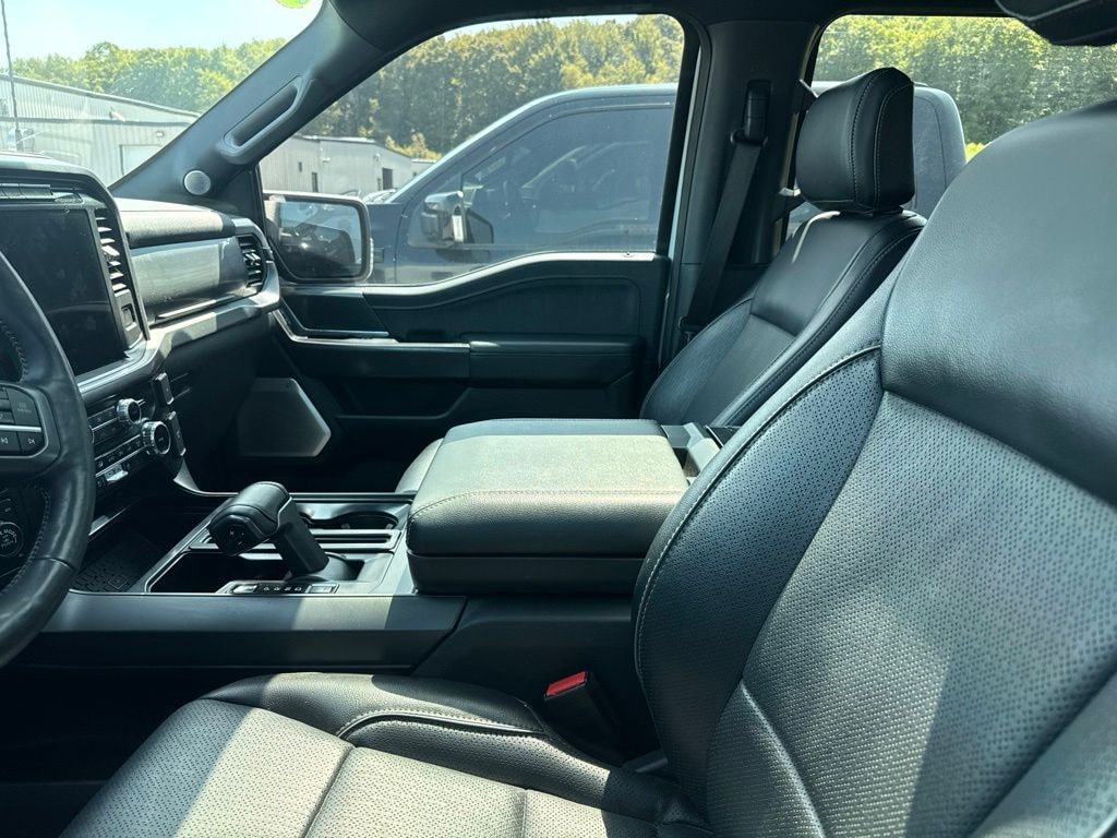 Used 2024 Ford F-150 Lariat Truck