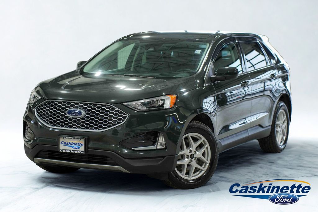 2023 Ford Edge SUV 