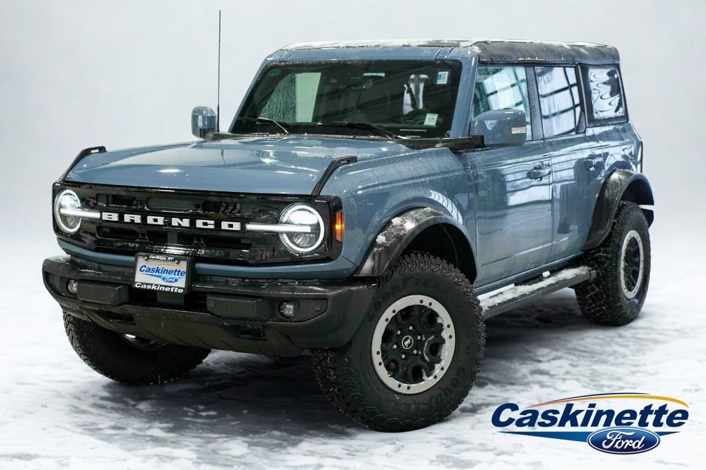 2024 Ford Bronco 4-Door Outer Banks's photo