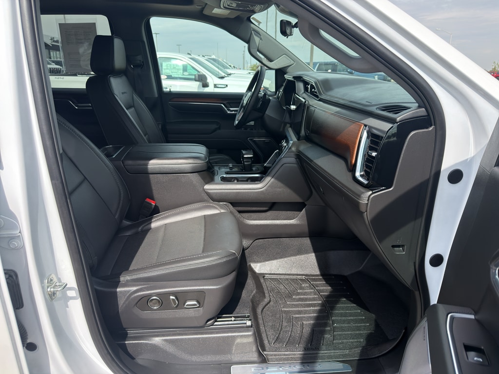 2025 GMC Sierra 1500 Denali - Photo 17