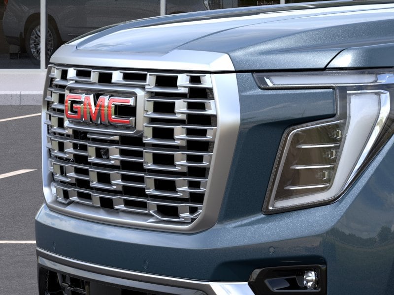 2026 GMC Yukon XL Denali - Photo 13