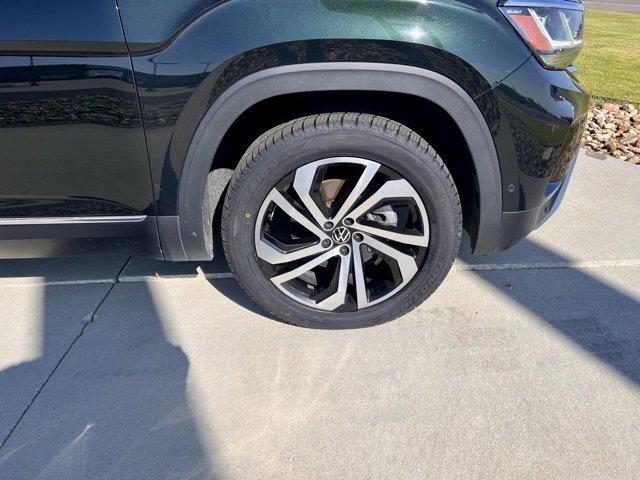 2021 Volkswagen Atlas V6 SEL Premium photo 3