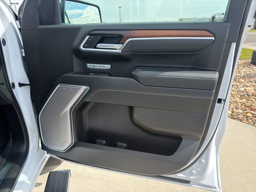 2025 GMC Sierra 1500 Denali - Photo 16