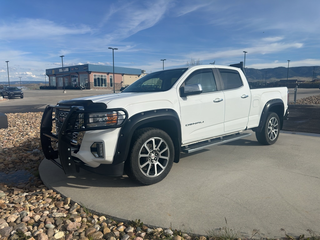 2022 GMC Canyon 4WD Denali Crew Cab Short Box's photo