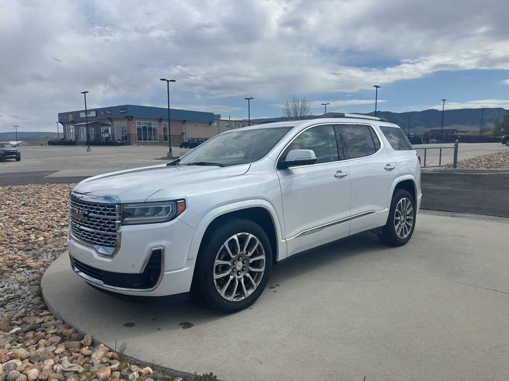 2023 GMC Acadia Denali AWD's photo