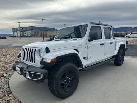 2021 Jeep Gladiator Sport S Truck Crew Cab