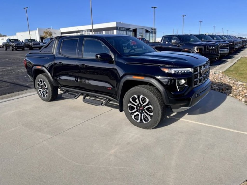 Used 2025 GMC Canyon AT4 Truck Crew Cab