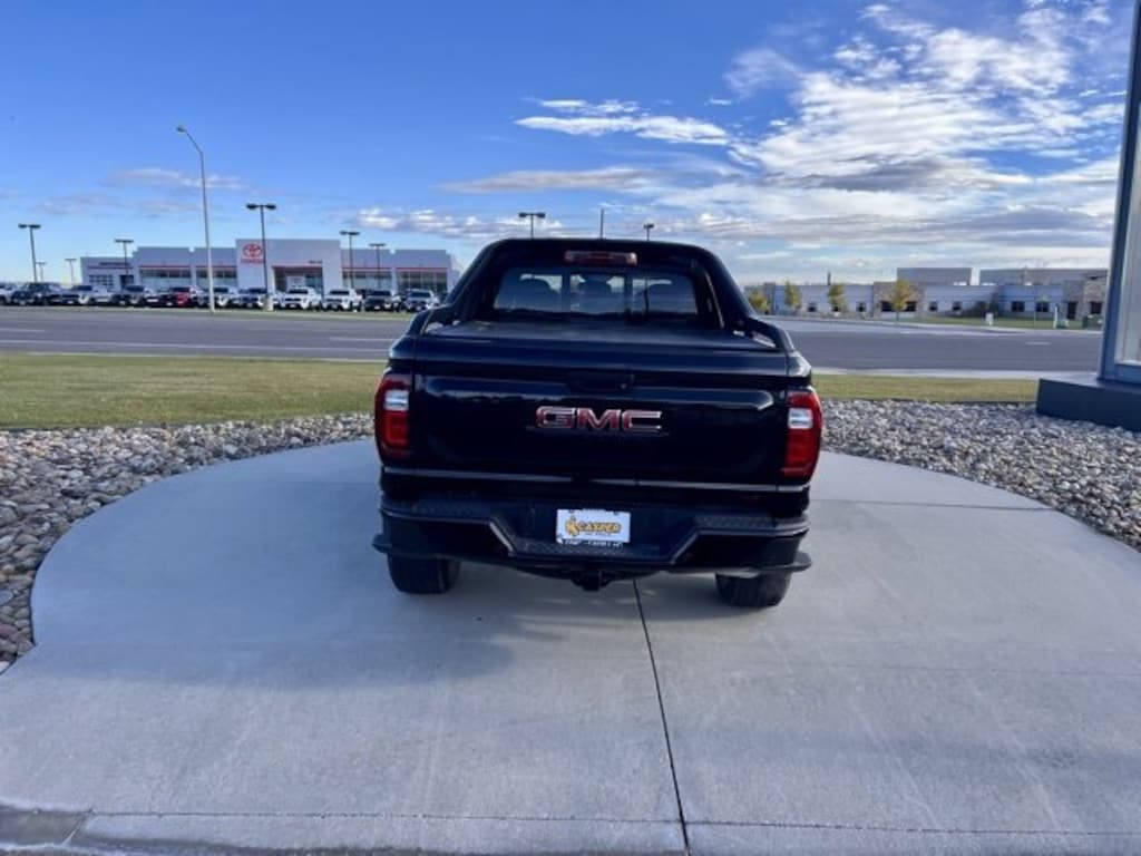 Used 2025 GMC Canyon AT4 Truck Crew Cab