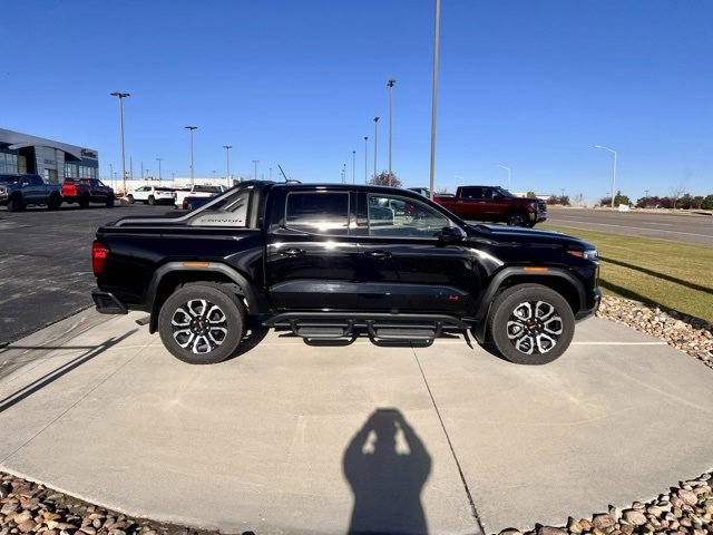 2025 Gmc Canyon AT4 photo 3