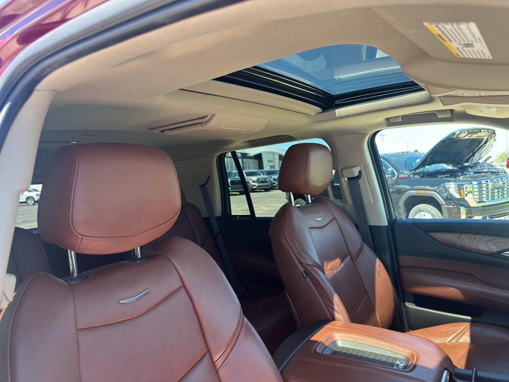 2020 Cadillac Escalade Premium Luxury - Photo 22