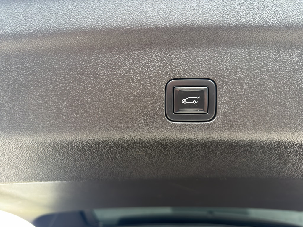 2021 Chevrolet Tahoe Premier - Photo 12