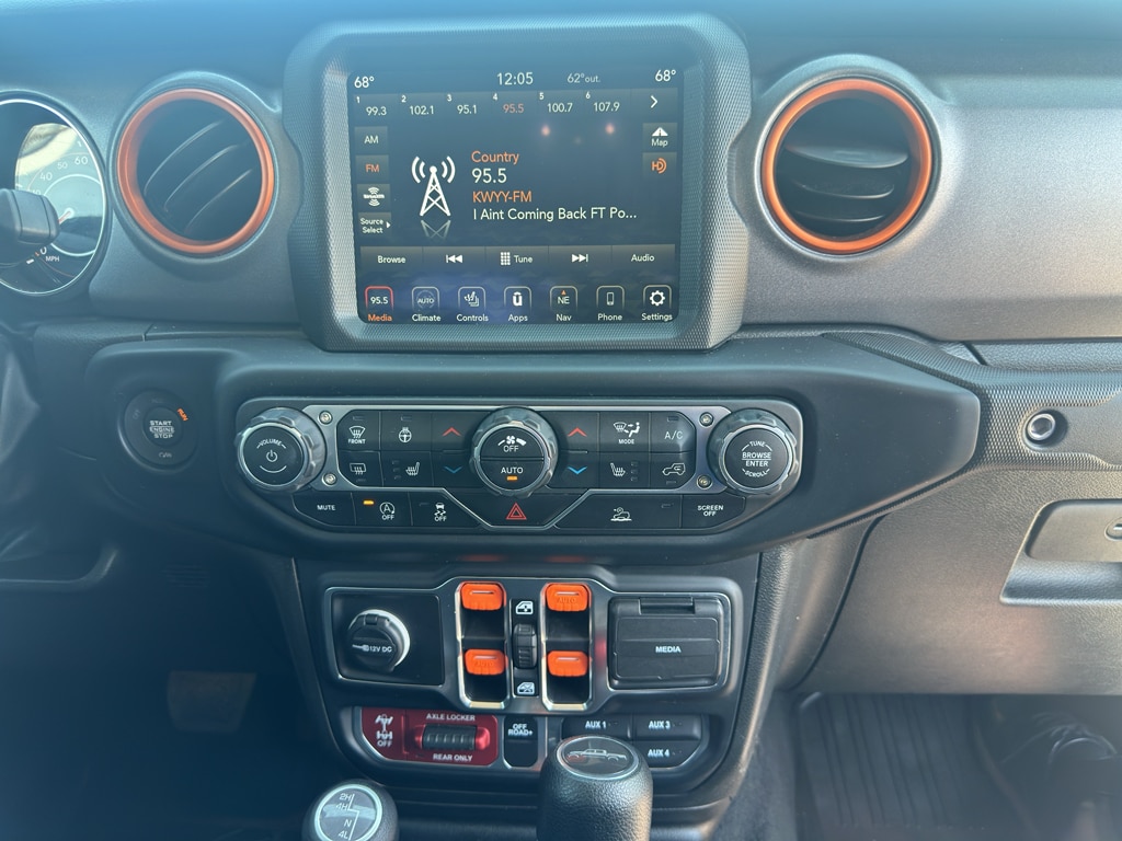 2023 Jeep Gladiator Mojave - Photo 20