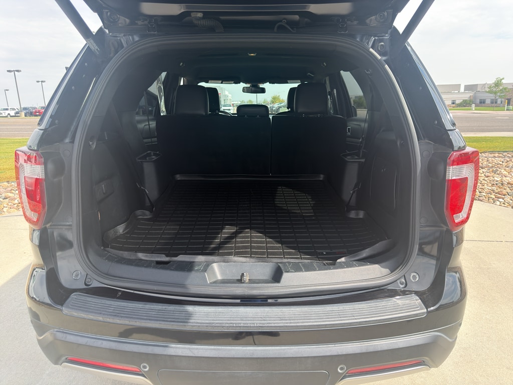 2019 Ford Explorer XLT - Photo 10
