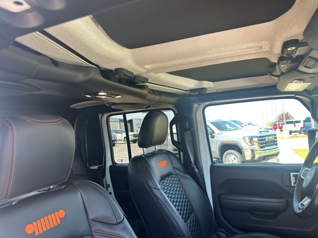 2023 Jeep Gladiator Mojave - Photo 22