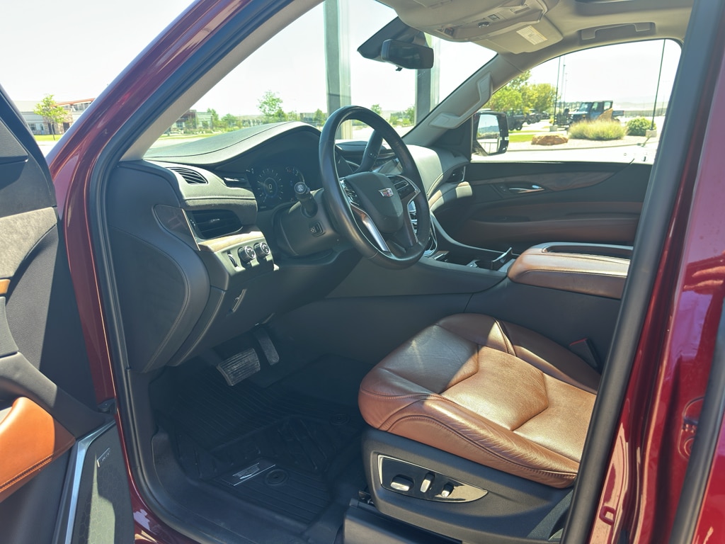 2020 Cadillac Escalade Premium Luxury - Photo 28