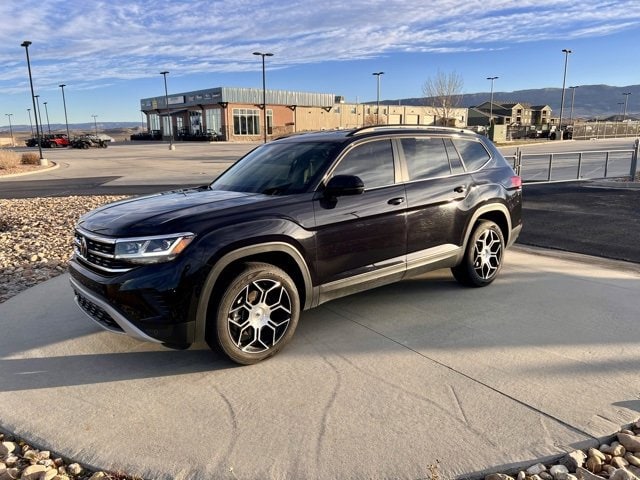 2022 Volkswagen Atlas SE w/Tech's photo