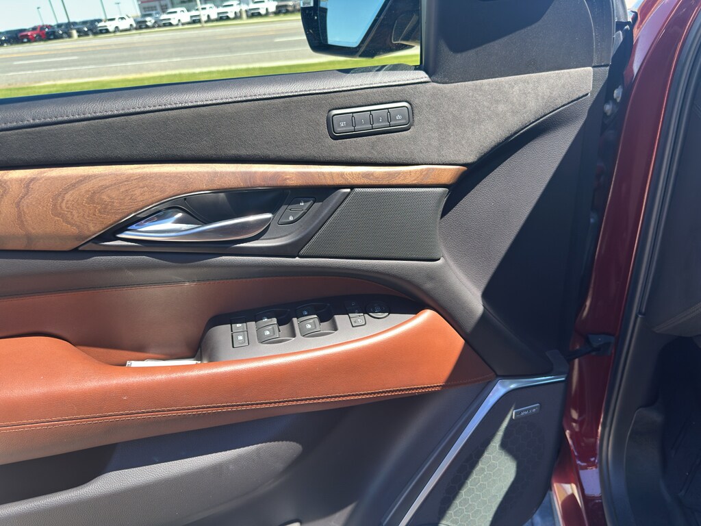 2020 Cadillac Escalade Premium Luxury - Photo 27