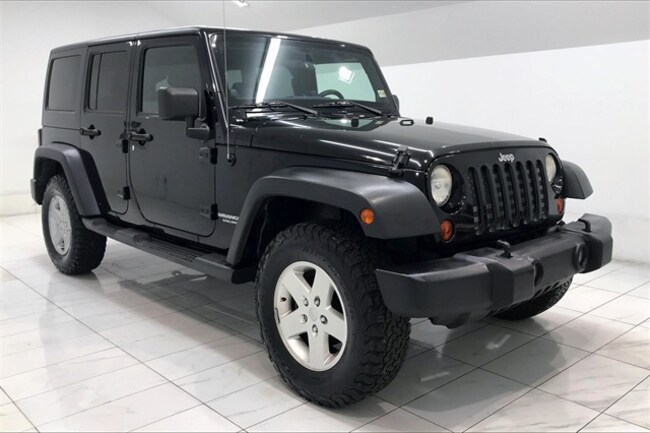 Used vehicle 2011 Jeep Wrangler Unlimited Sport SUV for sale near you in Chantilly, VA