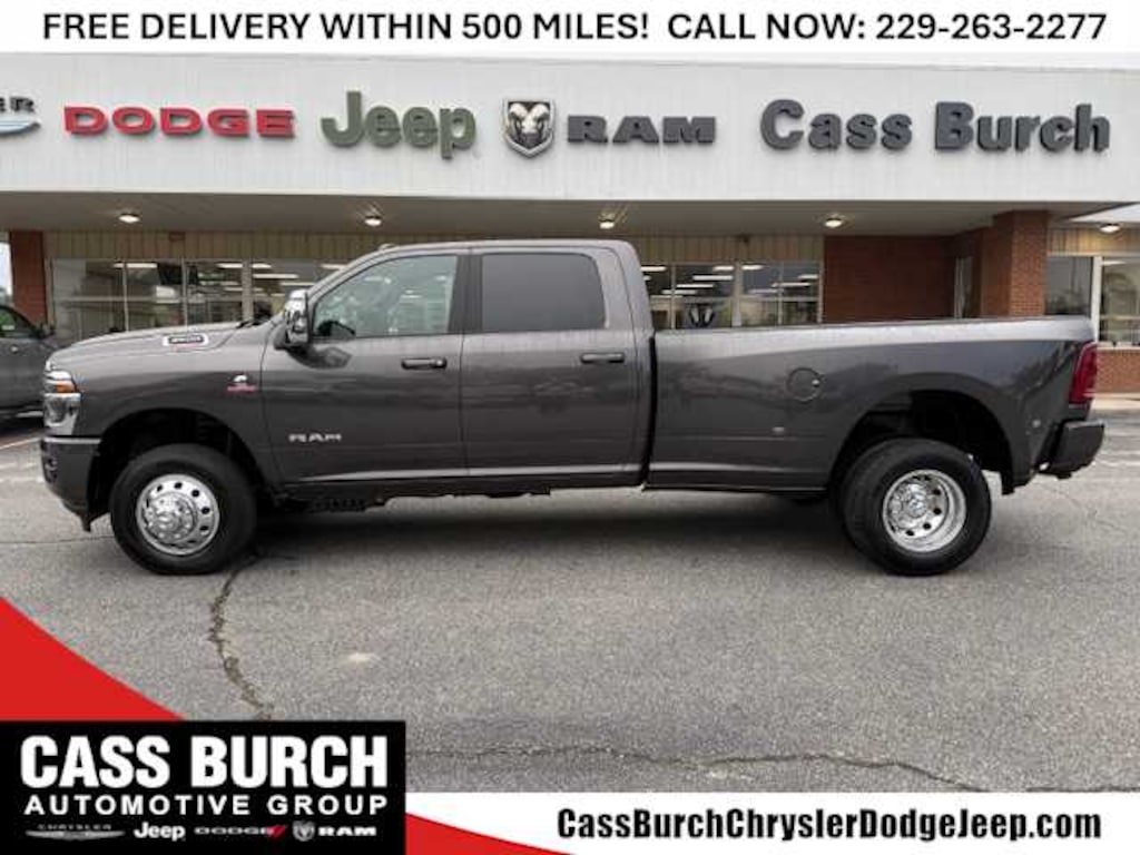 New 2026 Ram 3500 LARAMIE CREW CAB 4X4 8' BOX Pickup