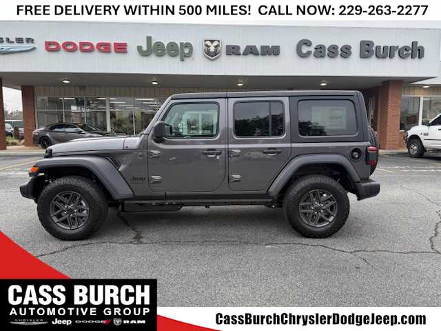 2026 Jeep Wrangler 4-Door Sport S's photo