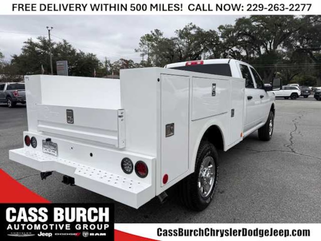 New 2026 Ram 2500 TRADESMAN CREW CAB 4X4 8' BOX Pickup