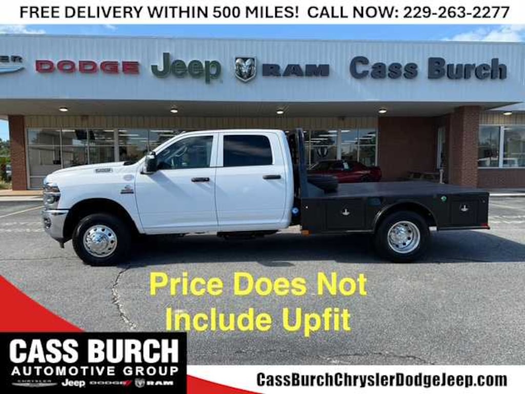 New 2025 Ram 3500 Chassis Cab 3500 TRADESMAN CREW CAB CHASSIS 4X4 60' CA Pickup