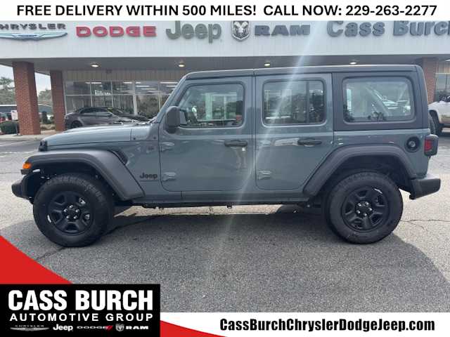 2026 Jeep Wrangler 4-Door Sport's photo