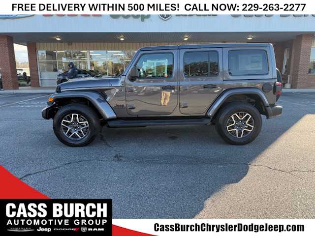 2026 Jeep Wrangler 4-Door Sahara's photo