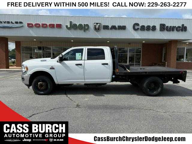 2024 RAM 3500 Tradesman 4X4 Crew Cab's photo