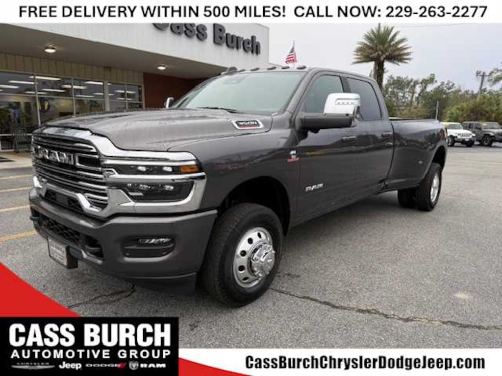 New 2026 Ram 3500 LARAMIE CREW CAB 4X4 8' BOX Pickup