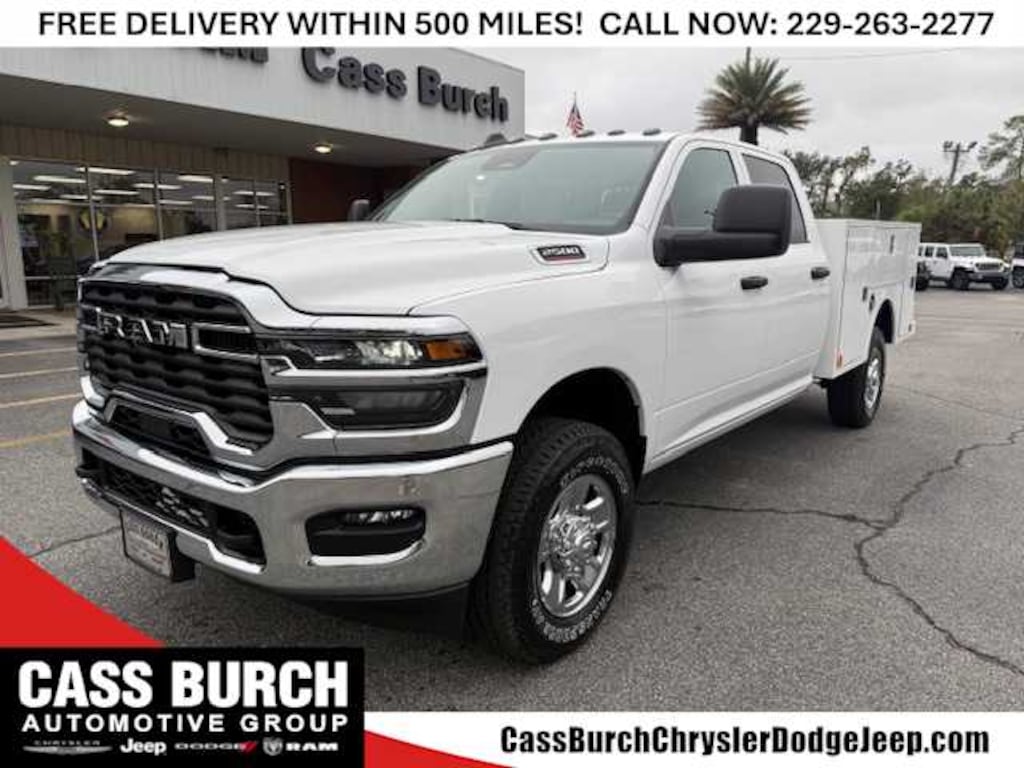 New 2026 Ram 2500 TRADESMAN CREW CAB 4X4 8' BOX Pickup