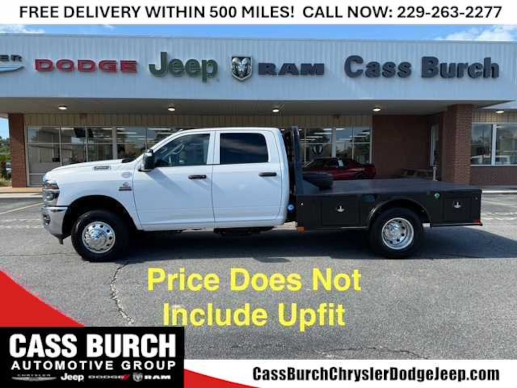 New 2025 Ram 3500 Chassis Cab 3500 TRADESMAN CREW CAB CHASSIS 4X4 60' CA Pickup